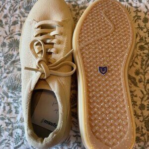 Rothys lace up sneakers